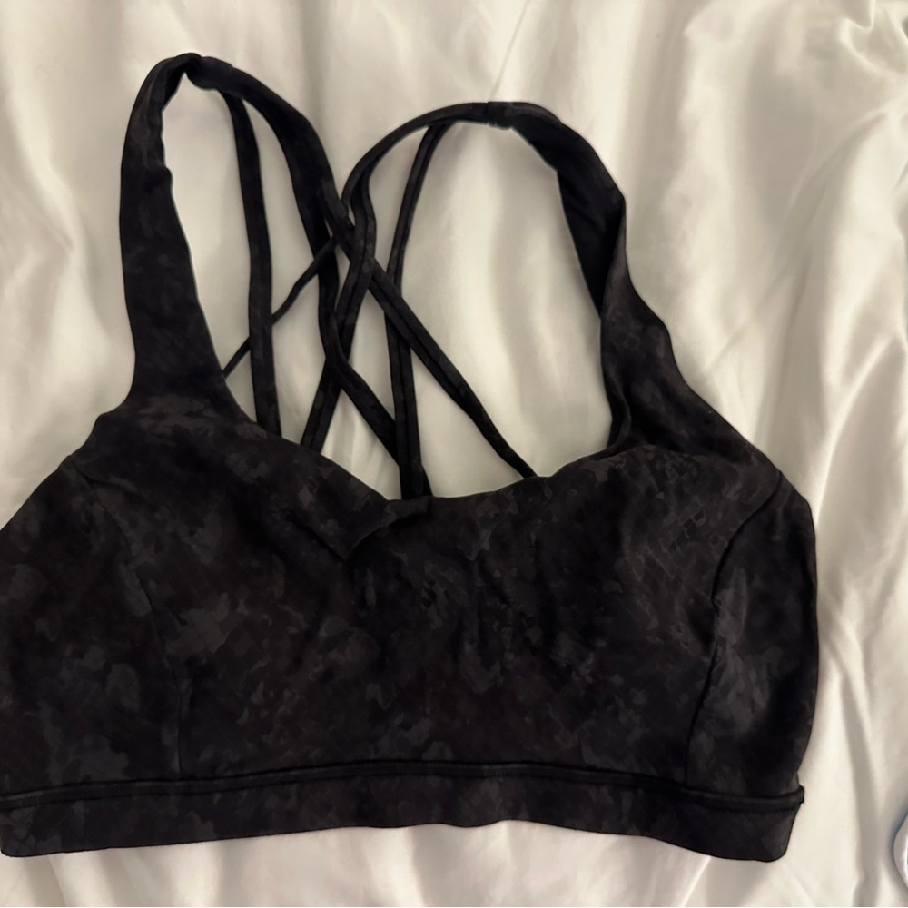 Lululemon Athletica Free to be bra